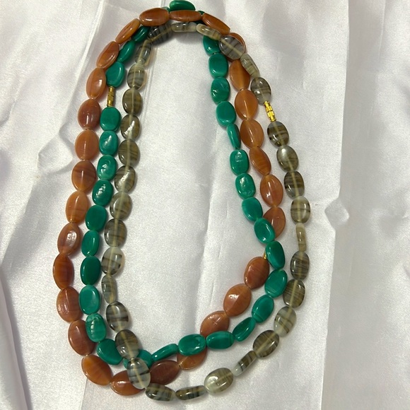 Handmade flat bead necklace - Set of 3 - Picture 1 of 4